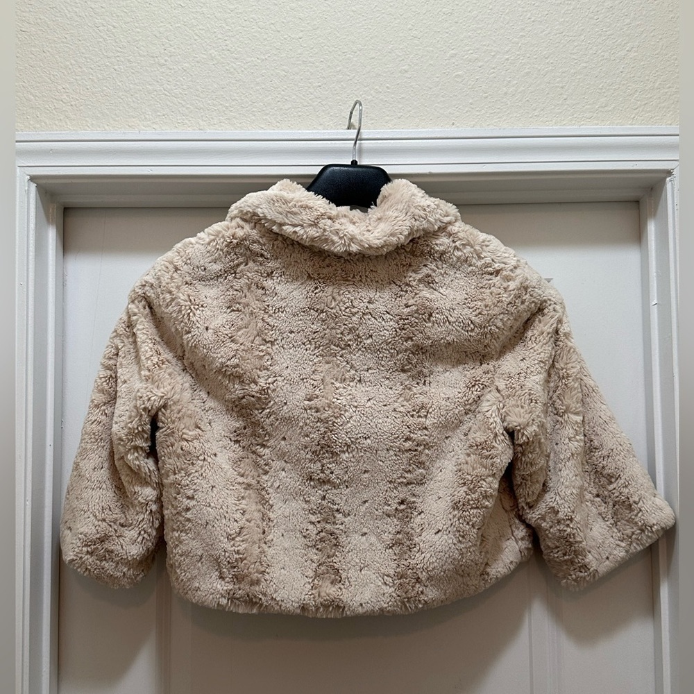 Jennifer Lopez Women’s Cream Faux Cropped Jacket - Size Large (EUC) - Picture 3 of 11